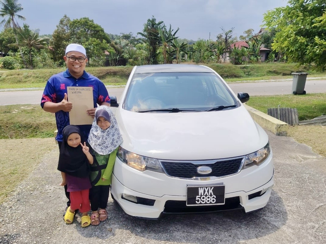 Kia Forte : Im Very recommended salesman name KC. very fast, very easy, and also fast action, fast response. TQ DS Maju Gemilang.. U have a very Good Staff. 5 star for him and company.