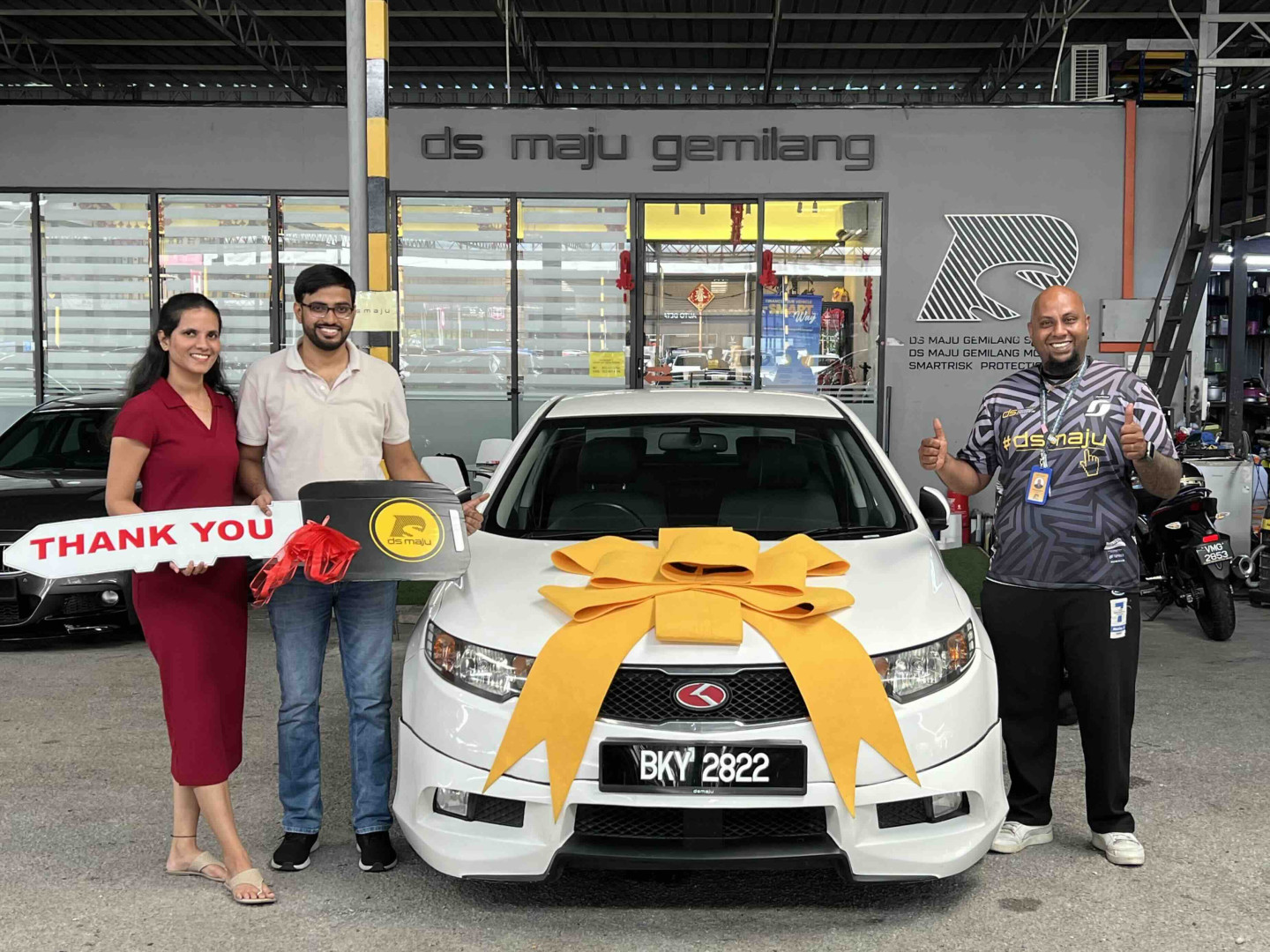 Kia Forte : Mr Paul Kumar was good attendee and assisted me from the start to end till I get my car delivered. I recommend anyone to go to Paul if you going to buy a car..