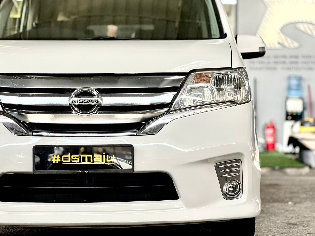 Nissan Serena S-Hybrid Highway Star