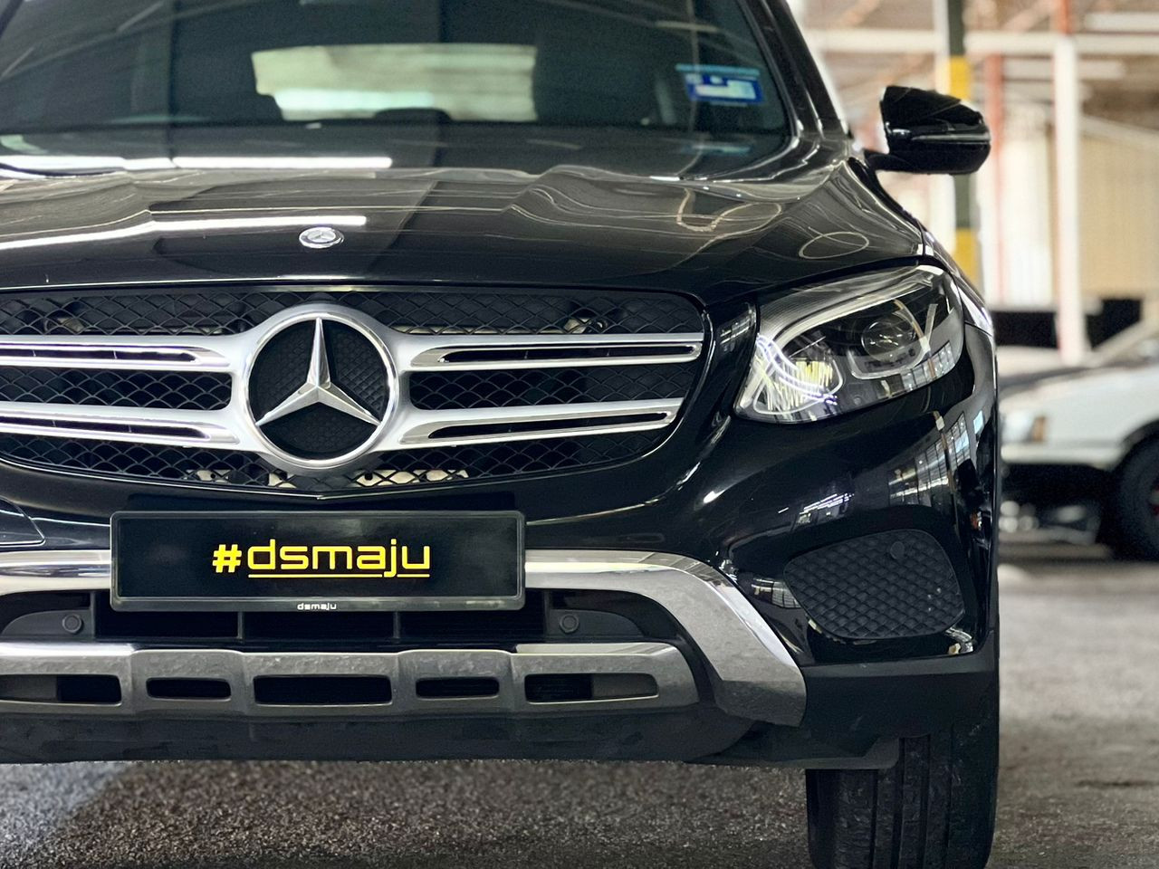 Mercedes-Benz X253 GLC200 Exclusive