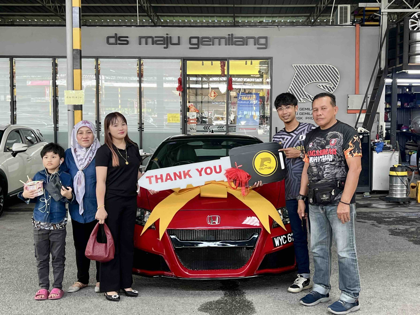 Honda CR-Z | Thank you for choosing DS MAJU. Your support means a lot to us!