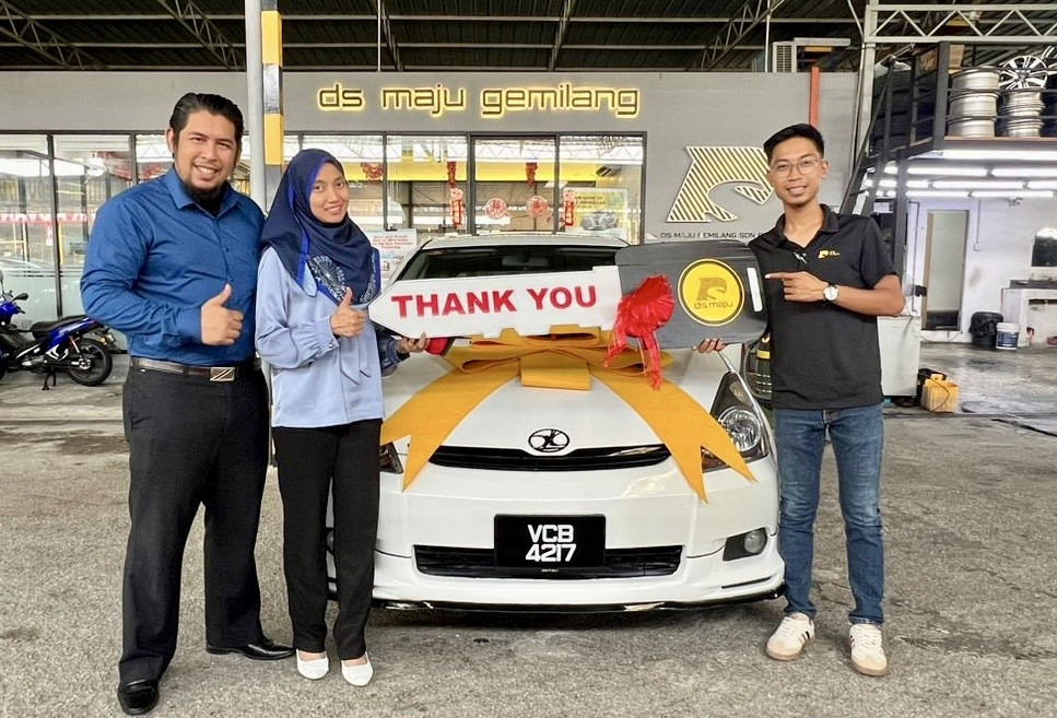 Toyota Wish : Thank you for your great service. Fast and friendly service. Very recommended  Thank you Aidil for assist us. 