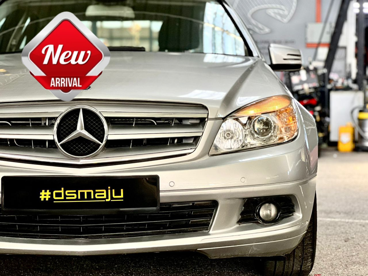Mercedes-Benz W204 C180 BlueEffcy CGi