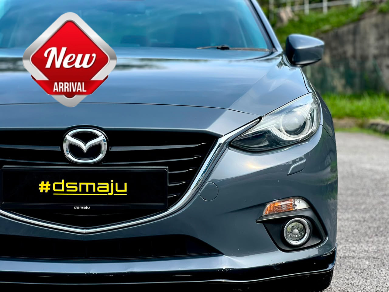 Mazda 3 SkyActiv-G High Sedan