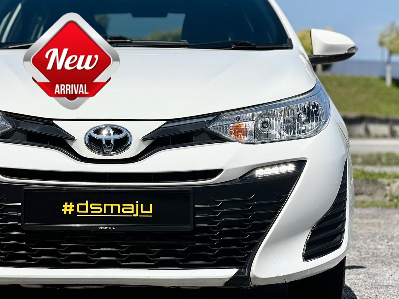 Toyota Yaris J