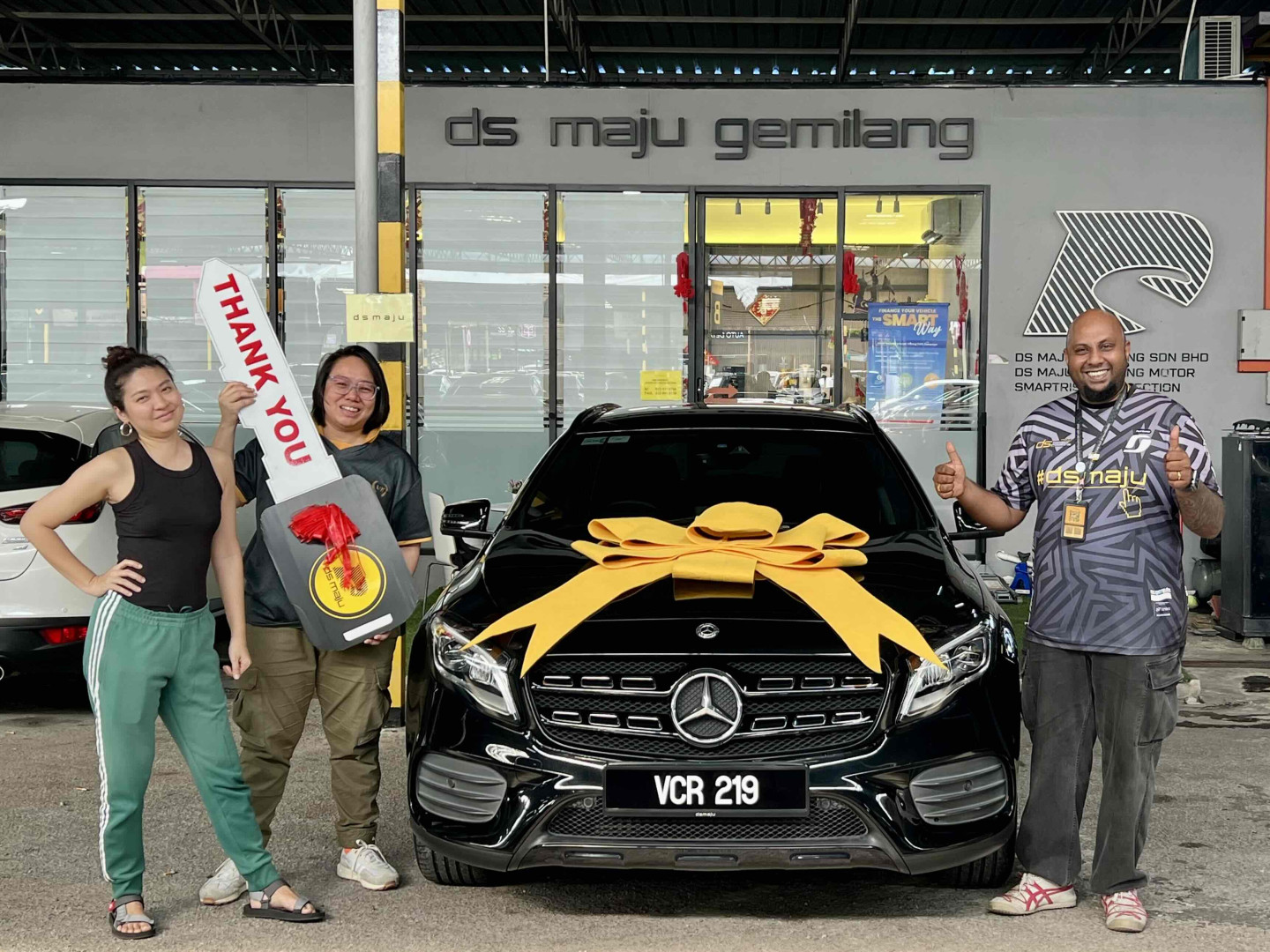 Mercedes Benz GLA200 : Had a pleasant experience dealing with Paul. Firstly, i had said i wanted to shop around for other cars.