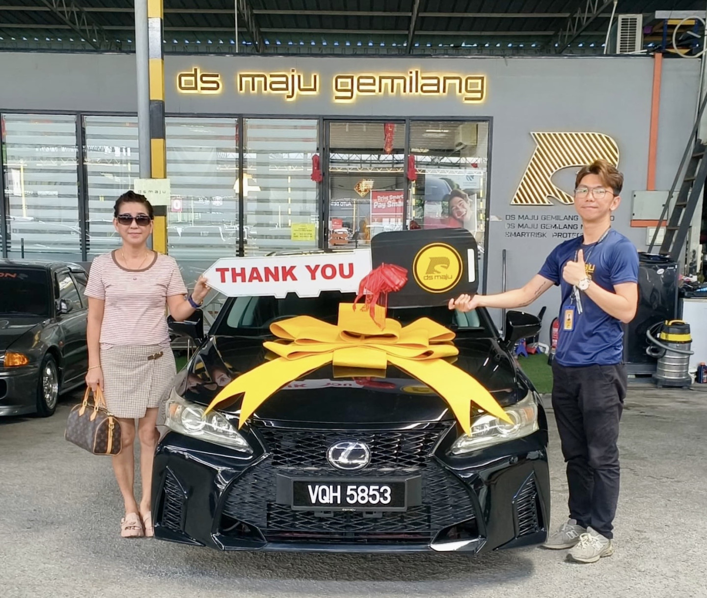 Lexus CT200h | Thank you for choosing DS MAJU. Your support means a lot to us!