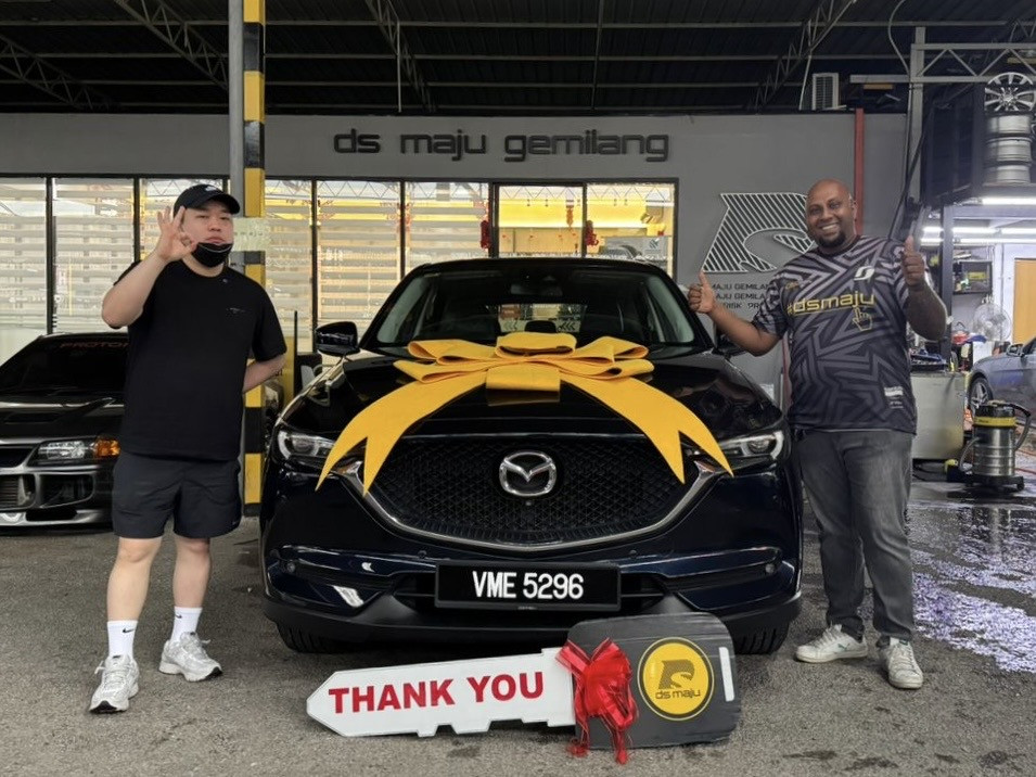 Mazda CX-5 : Paul is quite kind and his prosecc super fast