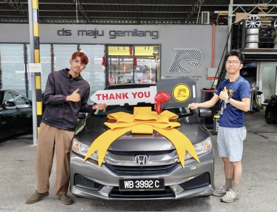 Honda City : Boss KC very professional and so fast in car processing,very recommend, topppp