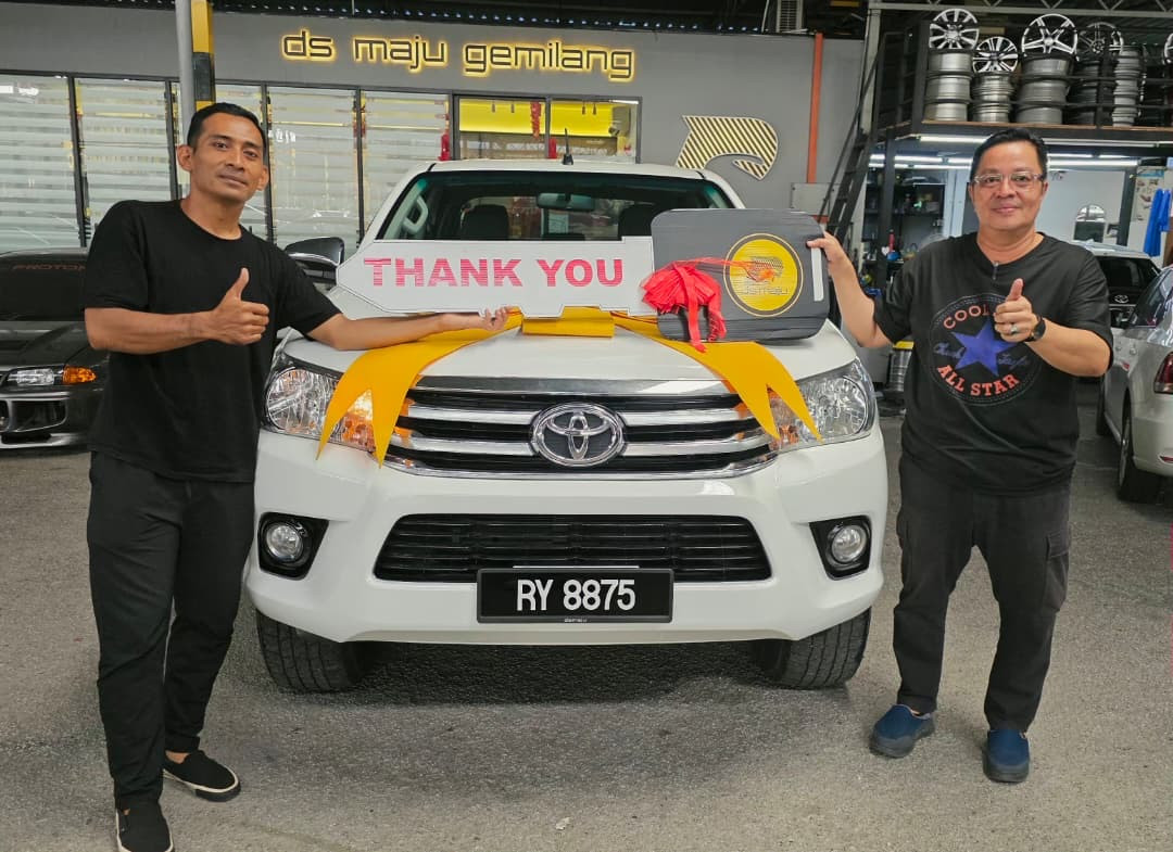 Toyota Hilux | Thank you for choosing DS MAJU. Your support means a lot to us!