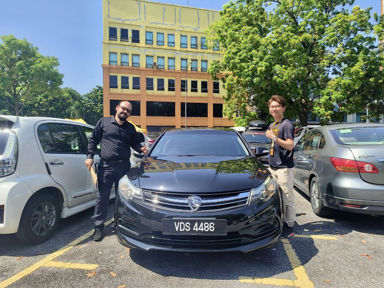 Proton Perdana : bought my car 1 week ago . service vip . specially KC really take care of costumers and is helpful. im happy with their service and recommended