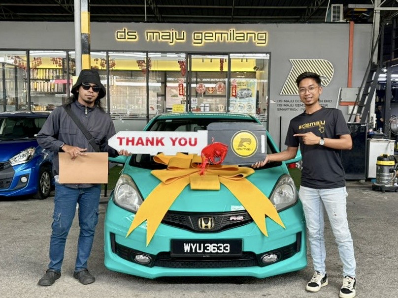 Honda Jazz : Tidak ada kalimat lain untuk menggambarkan kebahagiaan yang saya dapatkan. Untuk itu terima kasih untuk semuanya,untuk bos AIDIL semoga murah rezeki,terima kasih untuk layanan anda. aminn